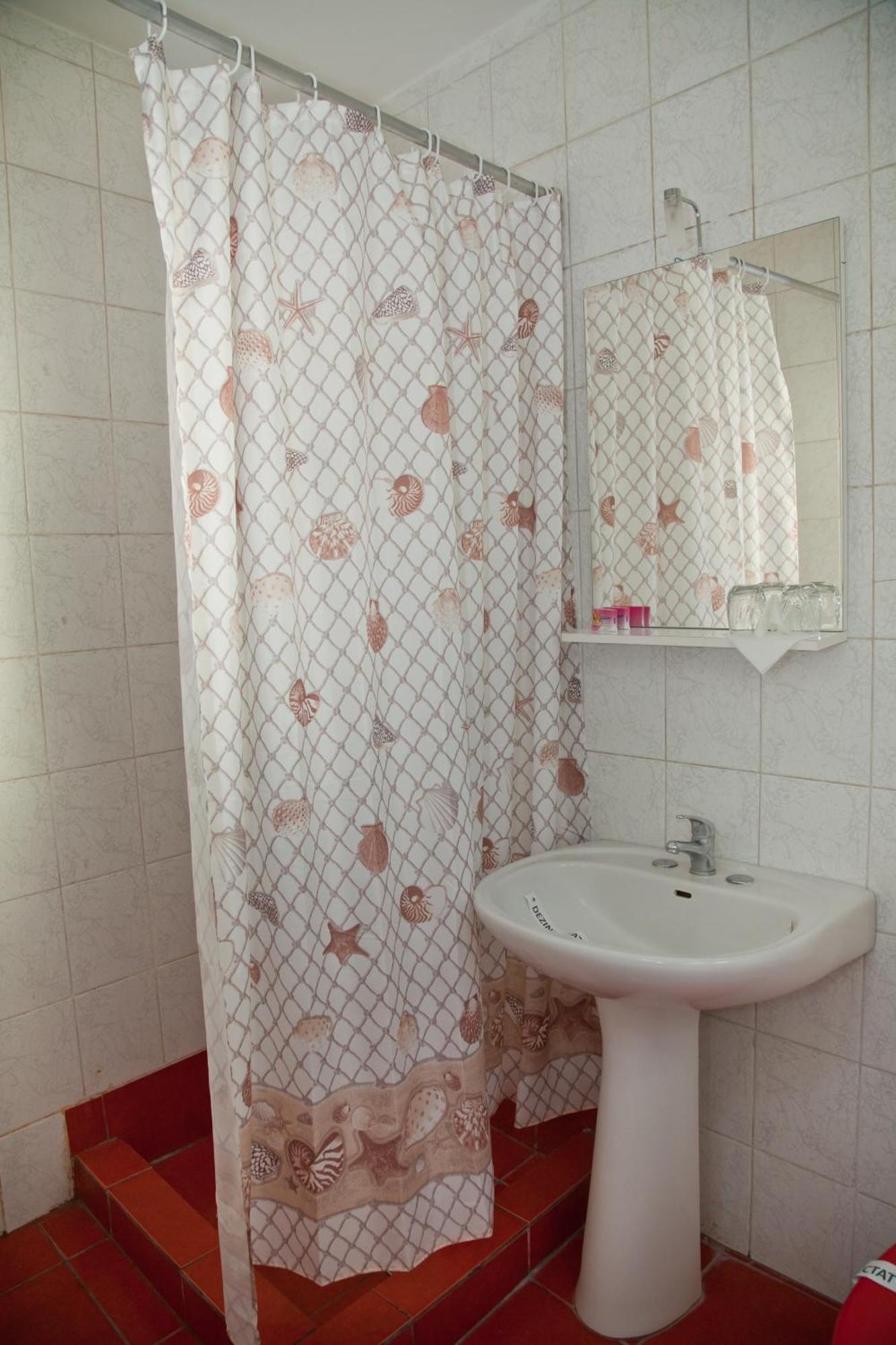 Hotel Metropol Piteşti Quarto foto